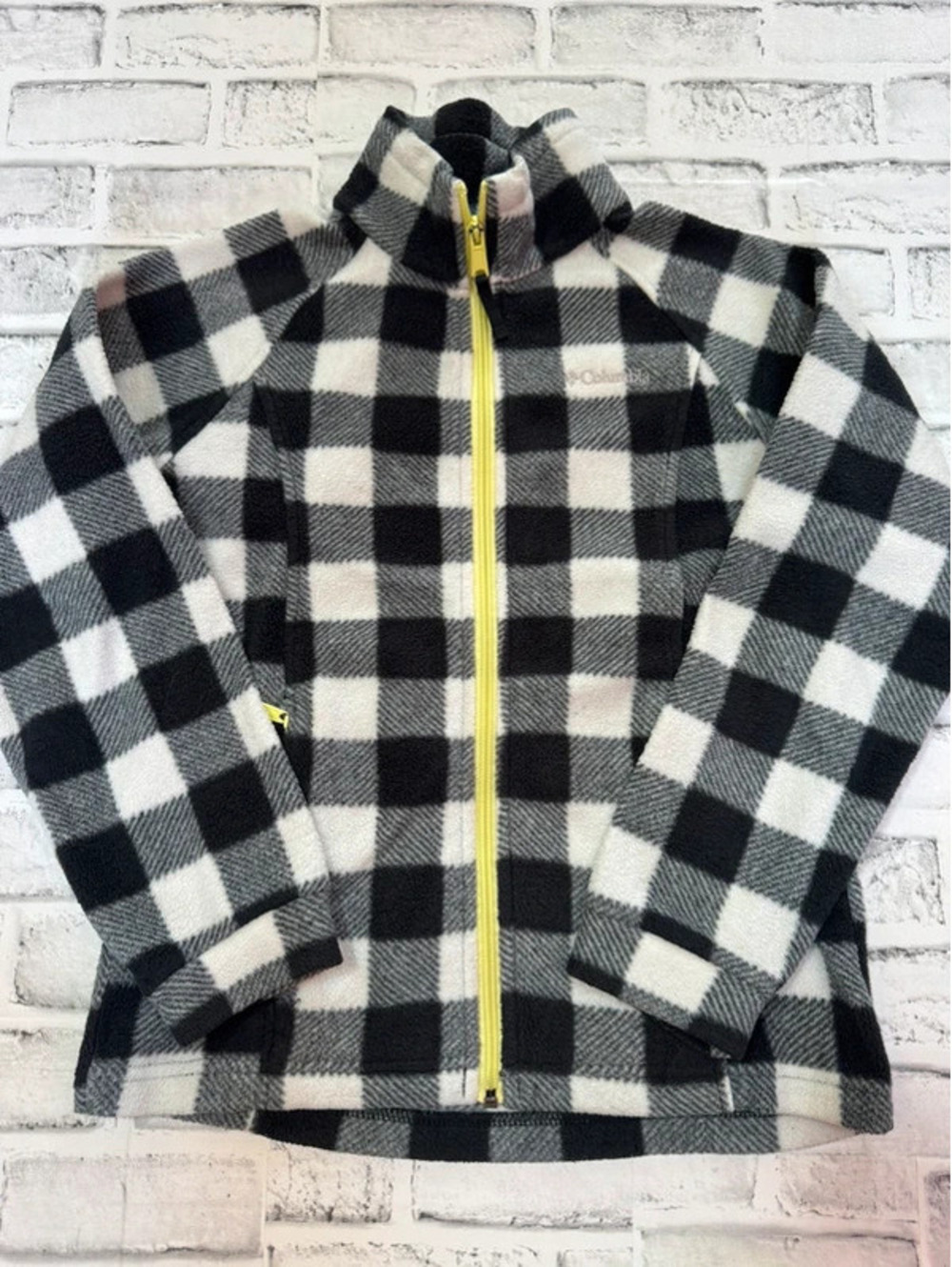 Girl’s Columbia black and white checkered full zip mock neck fleece jacket 10/12